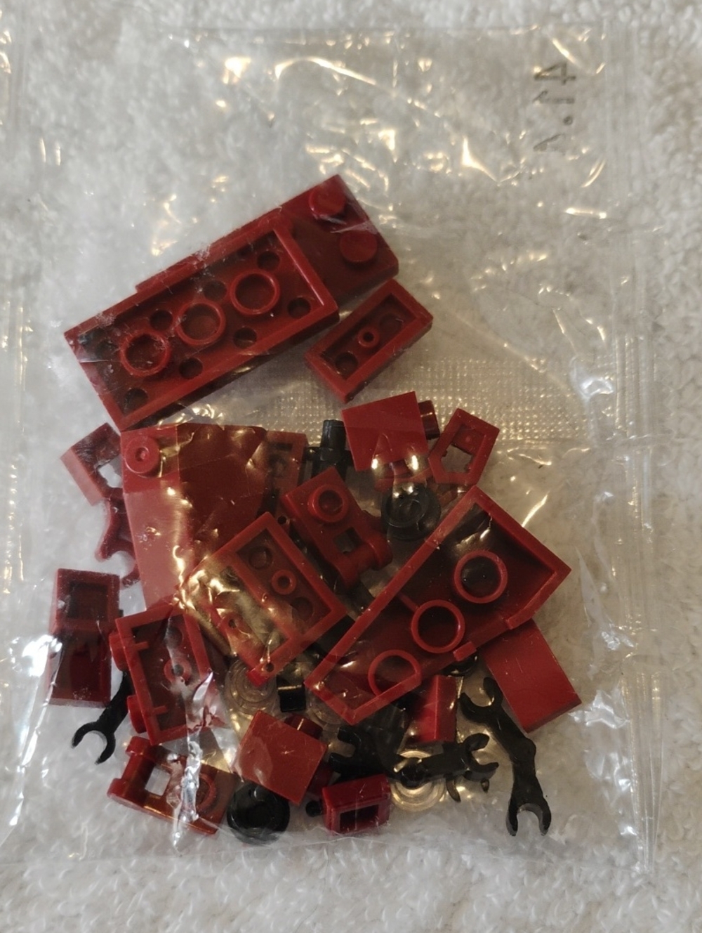 Lego Red Small Parts and Connectors Pack